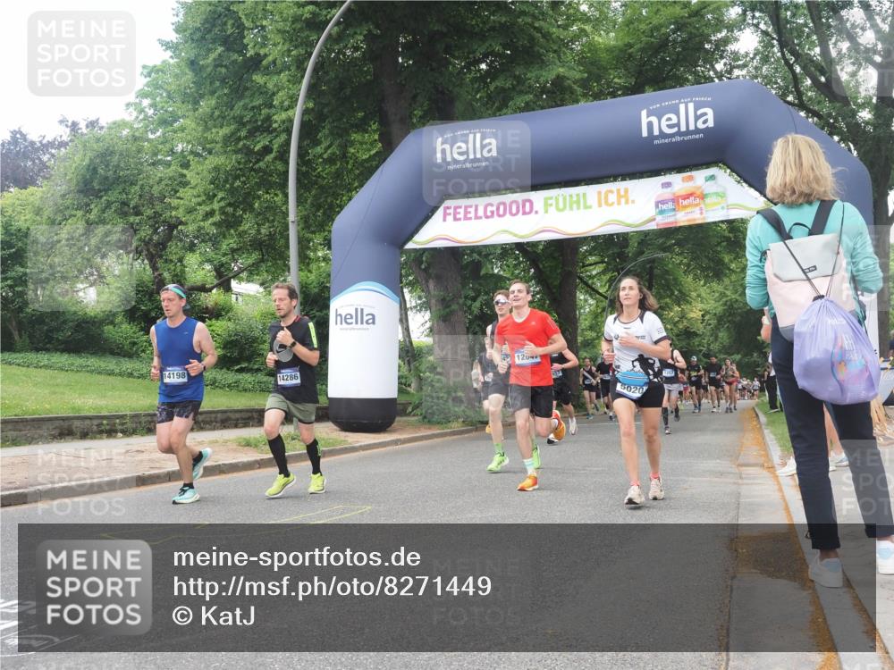 29.06.2025 - hella hamburg halbmarathon KatJ http://msf.ph/oto/8271449 29.06.2025 10:39:49 Zwischen KM18-KM19 1257, 1657, 2814, 5008, 5020, 5093, 6198, 7383, 7475 meine-sportfotos.de