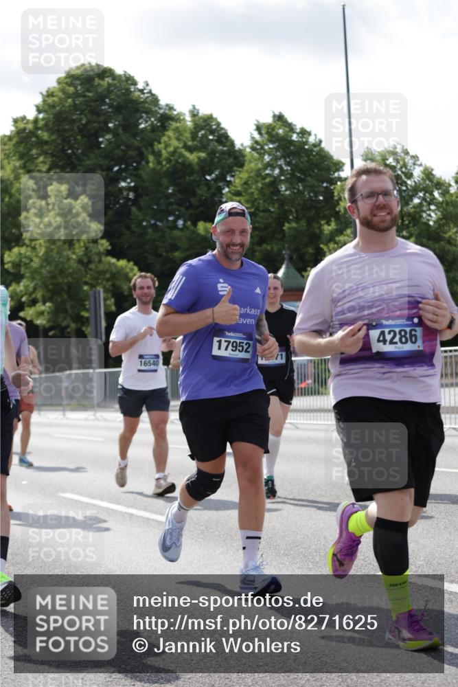 29.06.2025 - hella hamburg halbmarathon Jannik Wohlers http://msf.ph/oto/8271625 29.06.2025 10:01:32 Lombardsbrücke 1184, 1364, 1881, 1940, 4286, 4328, 5602, 5603, 5742, 6327, 6438, 6595, 7189, 9230, 9741, 10177, 10882, 11771, 11808, 12564, 12736, 12781, 12837, 14026, 14471, 14660, 14677, 16420, 16424, 16540, 16614, 16770, 17017, 17136, 17503, 17670, 17951, 17952, 18855, 19159 meine-sportfotos.de