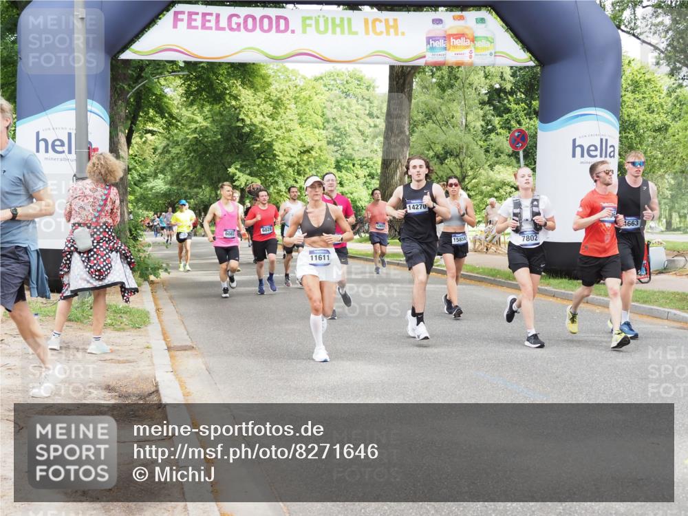 29.06.2025 - hella hamburg halbmarathon MichiJ http://msf.ph/oto/8271646 29.06.2025 10:55:55 Zwischen KM18-KM19 1406, 4663, 5166, 6083, 7802, 8256, 9845, 11582, 11611, 13285, 14270, 15858, 18910 meine-sportfotos.de