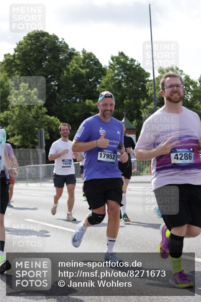 29.06.2025 - hella hamburg halbmarathon Jannik Wohlers http://msf.ph/oto/8271673 29.06.2025 10:01:32 Lombardsbrücke 1184, 1364, 1881, 1940, 4286, 4328, 5602, 5603, 5742, 6327, 6438, 6595, 7189, 9230, 9741, 10177, 10882, 11771, 11808, 12564, 12736, 12781, 12837, 14026, 14471, 14660, 14677, 16420, 16424, 16540, 16614, 16770, 17017, 17136, 17503, 17670, 17951, 17952, 18855, 19159 meine-sportfotos.de