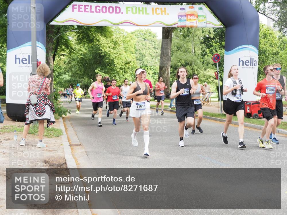29.06.2025 - hella hamburg halbmarathon MichiJ http://msf.ph/oto/8271687 29.06.2025 10:55:55 Zwischen KM18-KM19 1406, 4663, 5166, 6083, 7802, 8256, 9845, 11582, 11611, 13285, 14270, 15858, 18910 meine-sportfotos.de