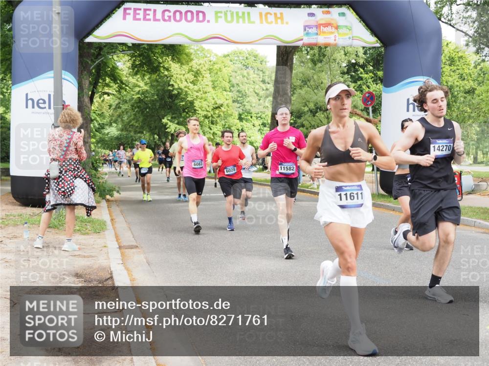 29.06.2025 - hella hamburg halbmarathon MichiJ http://msf.ph/oto/8271761 29.06.2025 10:55:56 Zwischen KM18-KM19 1406, 4663, 5166, 5176, 6028, 6083, 7802, 9845, 11582, 11611, 13285, 14270, 15858, 17439, 18910 meine-sportfotos.de