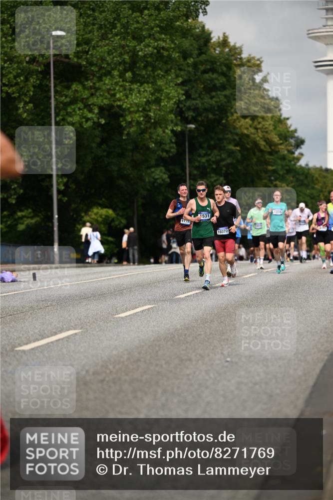 29.06.2025 - hella hamburg halbmarathon Dr. Thomas Lammeyer http://msf.ph/oto/8271769 29.06.2025 10:15:14 Kennedybrücke 1166, 1531, 1866, 1992, 4227, 4287, 5379, 5440, 5990, 5991, 8171, 8807, 8810, 9169, 9191, 10372, 11321 meine-sportfotos.de