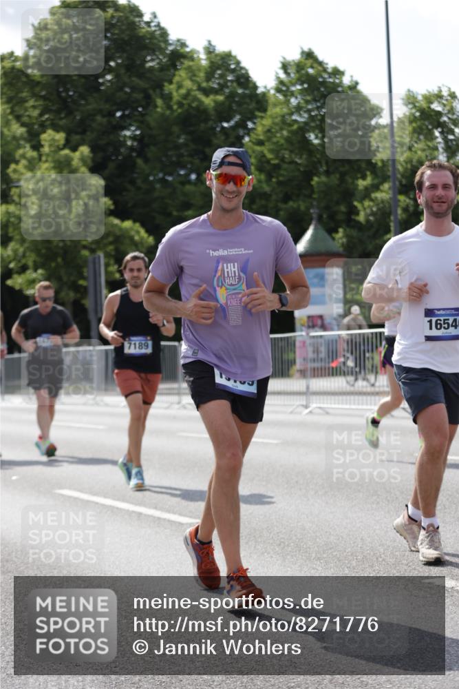 29.06.2025 - hella hamburg halbmarathon Jannik Wohlers http://msf.ph/oto/8271776 29.06.2025 10:01:34 Lombardsbrücke 1364, 1453, 1881, 4286, 4328, 5742, 6166, 6327, 6438, 6595, 7189, 7223, 7243, 9230, 9741, 9928, 10177, 10882, 11771, 11808, 12564, 12781, 12837, 14471, 14660, 14677, 16420, 16540, 16614, 16770, 17136, 17503, 17670, 17951, 17952, 18855, 19159 meine-sportfotos.de