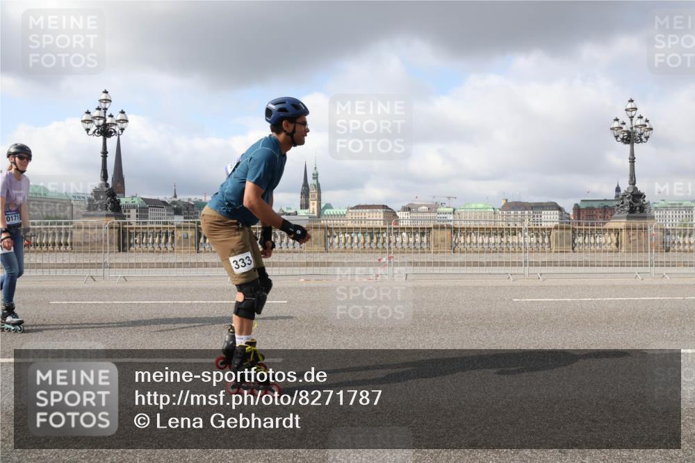 29.06.2025 - hella hamburg halbmarathon Lena Gebhardt http://msf.ph/oto/8271787 29.06.2025 09:04:52 Lombardsbrücke  meine-sportfotos.de