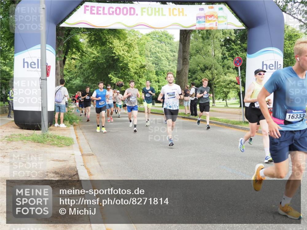 29.06.2025 - hella hamburg halbmarathon MichiJ http://msf.ph/oto/8271814 29.06.2025 10:31:20 Zwischen KM18-KM19 2653, 4229, 4235, 5011, 5506, 7026, 7734, 7765, 9364, 10216, 10251, 11177, 12327, 16333, 16648, 17403, 18659, 18680 meine-sportfotos.de