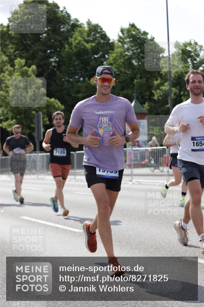 29.06.2025 - hella hamburg halbmarathon Jannik Wohlers http://msf.ph/oto/8271825 29.06.2025 10:01:34 Lombardsbrücke 1364, 1453, 1881, 4286, 4328, 5742, 6166, 6327, 6438, 6595, 7189, 7223, 7243, 9230, 9741, 9928, 10177, 10882, 11771, 11808, 12564, 12781, 12837, 14471, 14660, 14677, 16420, 16540, 16614, 16770, 17136, 17503, 17670, 17951, 17952, 18855, 19159 meine-sportfotos.de