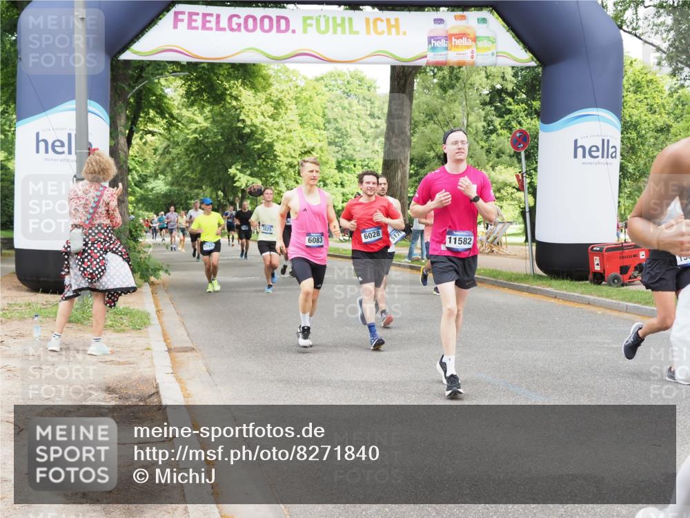 29.06.2025 - hella hamburg halbmarathon MichiJ http://msf.ph/oto/8271840 29.06.2025 10:55:57 Zwischen KM18-KM19 1406, 4663, 5176, 6028, 6083, 7802, 9845, 11582, 11611, 12653, 13285, 14270, 15858, 17439, 18910 meine-sportfotos.de