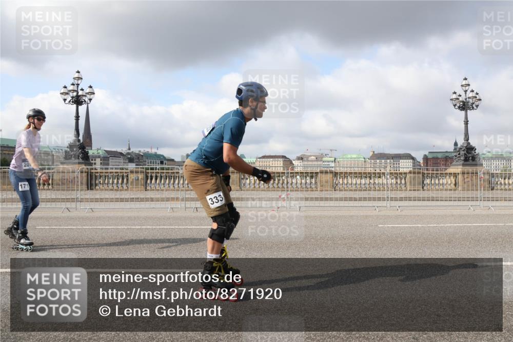 29.06.2025 - hella hamburg halbmarathon Lena Gebhardt http://msf.ph/oto/8271920 29.06.2025 09:04:53 Lombardsbrücke  meine-sportfotos.de