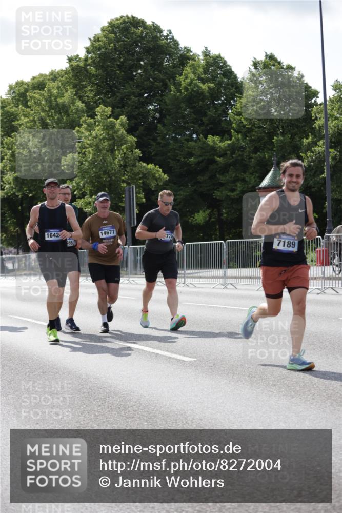 29.06.2025 - hella hamburg halbmarathon Jannik Wohlers http://msf.ph/oto/8272004 29.06.2025 10:01:35 Lombardsbrücke 1364, 1453, 1881, 3169, 4286, 4328, 5742, 6166, 6327, 6438, 6595, 7189, 7223, 7243, 9230, 9741, 9928, 10177, 10882, 11771, 11808, 12316, 12564, 12781, 12837, 14471, 14660, 14677, 16420, 16540, 16614, 16723, 16770, 17136, 17503, 17951, 17952, 18855, 19159 meine-sportfotos.de