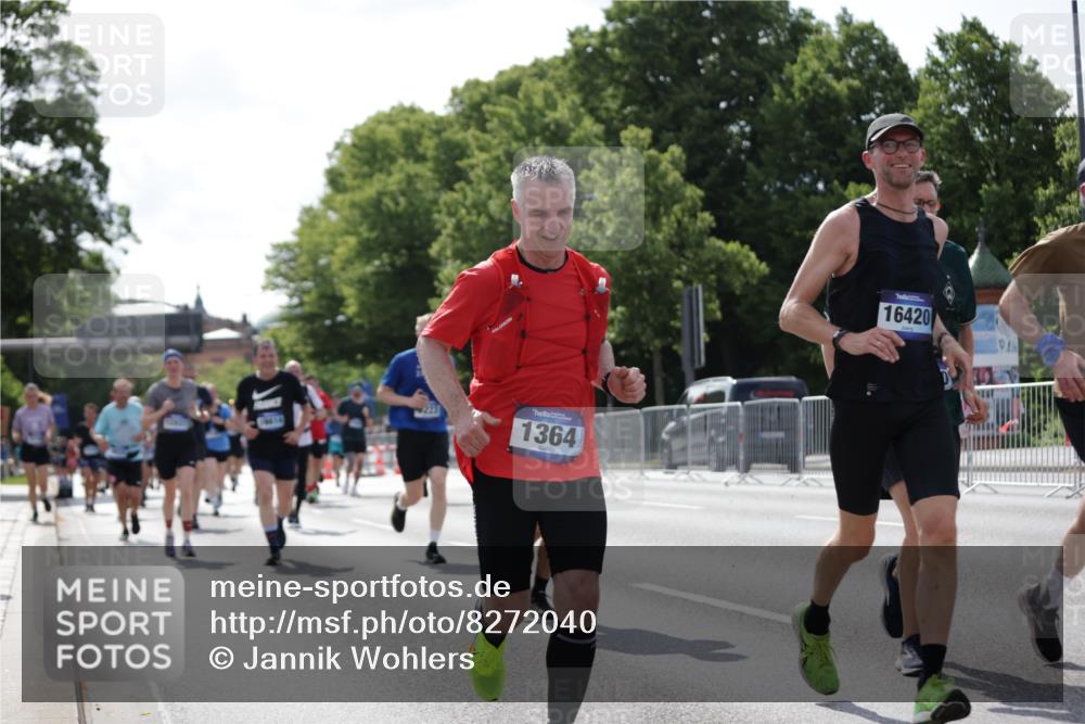 29.06.2025 - hella hamburg halbmarathon Jannik Wohlers http://msf.ph/oto/8272040 29.06.2025 10:01:37 Lombardsbrücke 1364, 1453, 3169, 4286, 5742, 6166, 6322, 6327, 6438, 6595, 7031, 7189, 7223, 7243, 9230, 9741, 9928, 10177, 10882, 11808, 11938, 12315, 12316, 12564, 12781, 12837, 14471, 14660, 14677, 15901, 16420, 16540, 16614, 16723, 16770, 17503, 17951, 17952, 18855, 19159, 19162 meine-sportfotos.de