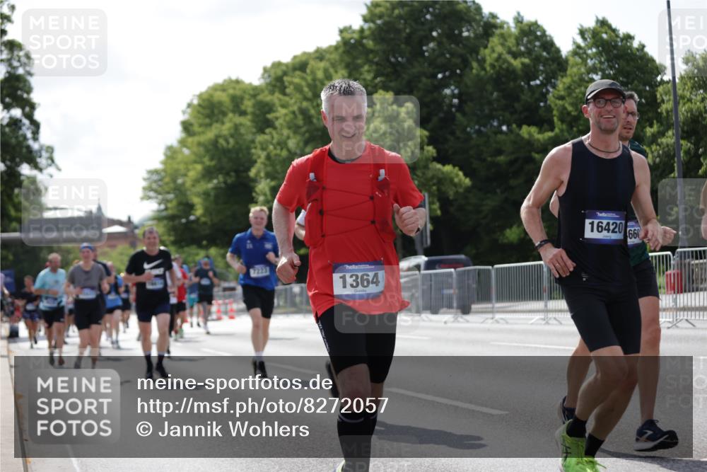 29.06.2025 - hella hamburg halbmarathon Jannik Wohlers http://msf.ph/oto/8272057 29.06.2025 10:01:37 Lombardsbrücke 1364, 1453, 3169, 4286, 5742, 6166, 6322, 6327, 6438, 6595, 7031, 7189, 7223, 7243, 9230, 9741, 9928, 10177, 10882, 11808, 11938, 12315, 12316, 12564, 12781, 12837, 14471, 14660, 14677, 15901, 16420, 16540, 16614, 16723, 16770, 17503, 17951, 17952, 18855, 19159, 19162 meine-sportfotos.de