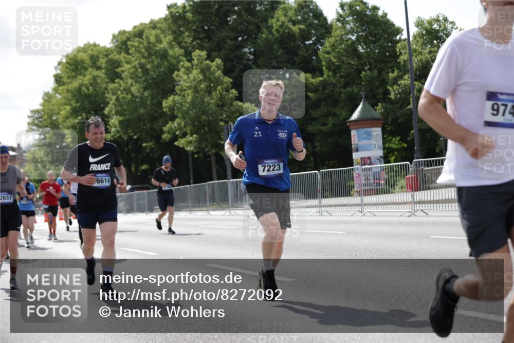 29.06.2025 - hella hamburg halbmarathon Jannik Wohlers http://msf.ph/oto/8272092 29.06.2025 10:01:39 Lombardsbrücke 1364, 1432, 1453, 3169, 4286, 4985, 5742, 6166, 6322, 6327, 6438, 6595, 7031, 7189, 7223, 7243, 9230, 9741, 9928, 10177, 11938, 12315, 12316, 12564, 12781, 12837, 14471, 14660, 14677, 15901, 16420, 16540, 16614, 16723, 16770, 17503, 17951, 17952, 18855, 19159, 19162, 19240 meine-sportfotos.de