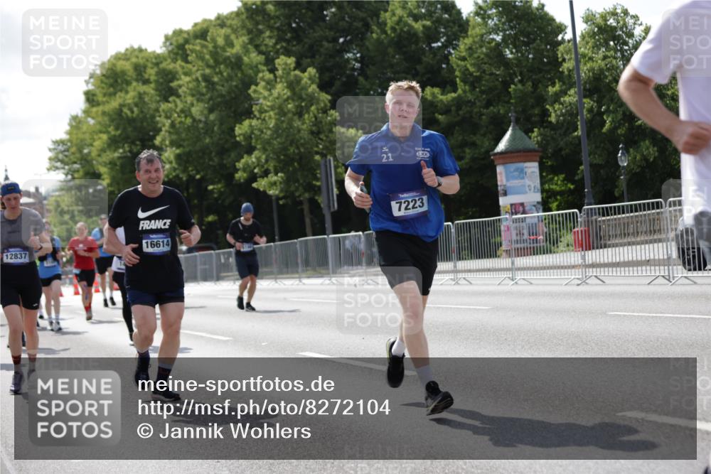 29.06.2025 - hella hamburg halbmarathon Jannik Wohlers http://msf.ph/oto/8272104 29.06.2025 10:01:39 Lombardsbrücke 1364, 1432, 1453, 3169, 4286, 4985, 5742, 6166, 6322, 6327, 6438, 6595, 7031, 7189, 7223, 7243, 9230, 9741, 9928, 10177, 11938, 12315, 12316, 12564, 12781, 12837, 14471, 14660, 14677, 15901, 16420, 16540, 16614, 16723, 16770, 17503, 17951, 17952, 18855, 19159, 19162, 19240 meine-sportfotos.de