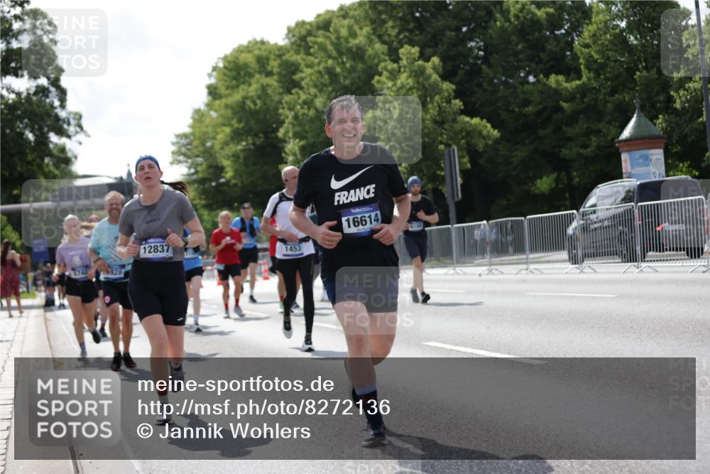 29.06.2025 - hella hamburg halbmarathon Jannik Wohlers http://msf.ph/oto/8272136 29.06.2025 10:01:40 Lombardsbrücke 1364, 1432, 1453, 3169, 4286, 4985, 5742, 6166, 6322, 6327, 6438, 6595, 7031, 7189, 7223, 7243, 9741, 9928, 10177, 11938, 12315, 12316, 12491, 12564, 12781, 12837, 14471, 14660, 14677, 15901, 16420, 16540, 16614, 16723, 16770, 17503, 17951, 17952, 19159, 19162, 19240 meine-sportfotos.de