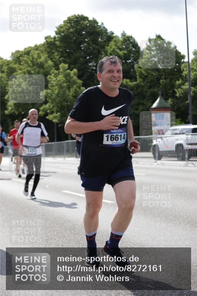 29.06.2025 - hella hamburg halbmarathon Jannik Wohlers http://msf.ph/oto/8272161 29.06.2025 10:01:41 Lombardsbrücke 1364, 1432, 1453, 3169, 4286, 4985, 5742, 6166, 6322, 6327, 6595, 7031, 7189, 7223, 7243, 9156, 9353, 9741, 9928, 10177, 11554, 11938, 12315, 12316, 12491, 12781, 12837, 14471, 14660, 14677, 15901, 16420, 16540, 16614, 16723, 16770, 17503, 17951, 17952, 18130, 19159, 19162, 19240 meine-sportfotos.de