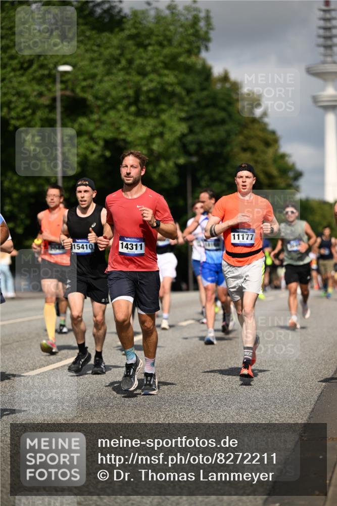 29.06.2025 - hella hamburg halbmarathon Dr. Thomas Lammeyer http://msf.ph/oto/8272211 29.06.2025 09:52:47 Kennedybrücke 1600, 1603, 2044, 2707, 2745, 2750, 2797, 2849, 2980, 3014, 3116, 4148, 4766, 5050, 5124, 5648, 6037, 6047, 6771, 7035, 7109, 7981, 8358, 9686, 10369, 11177 meine-sportfotos.de