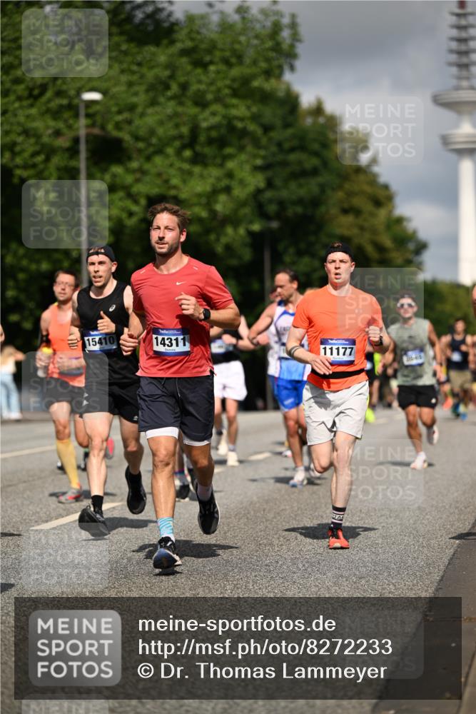 29.06.2025 - hella hamburg halbmarathon Dr. Thomas Lammeyer http://msf.ph/oto/8272233 29.06.2025 09:52:47 Kennedybrücke 1600, 1603, 2044, 2707, 2745, 2750, 2797, 2849, 2980, 3014, 3116, 4148, 4766, 5050, 5124, 5648, 6037, 6047, 6771, 7035, 7109, 7981, 8358, 9686, 10369, 11177 meine-sportfotos.de