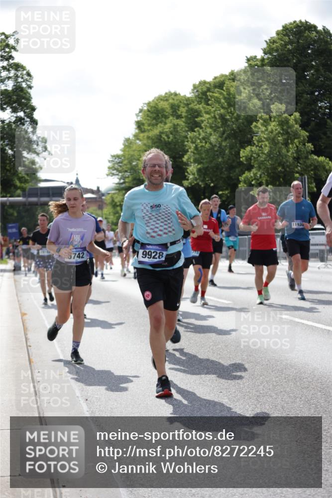 29.06.2025 - hella hamburg halbmarathon Jannik Wohlers http://msf.ph/oto/8272245 29.06.2025 10:01:42 Lombardsbrücke 1364, 1432, 1453, 2323, 3169, 4286, 4985, 5742, 6166, 6322, 6327, 6595, 7031, 7189, 7223, 7243, 9156, 9353, 9741, 9928, 10177, 11554, 11938, 12315, 12316, 12491, 12781, 12837, 14471, 14660, 14677, 15901, 16420, 16540, 16614, 16723, 16770, 17503, 17951, 17952, 18130, 19159, 19162, 19240 meine-sportfotos.de