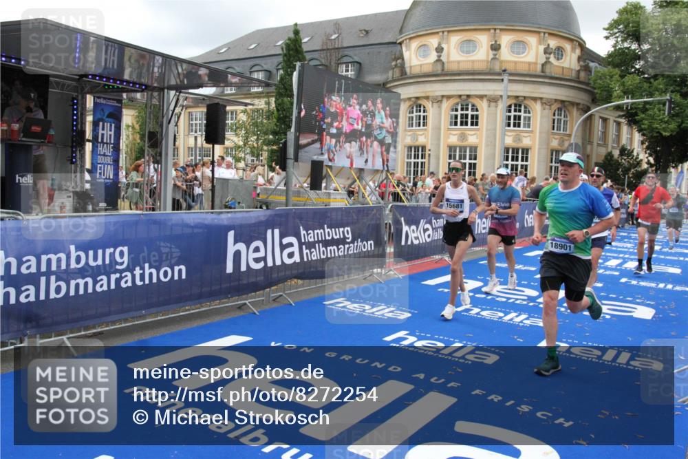 29.06.2025 - hella hamburg halbmarathon Michael Strokosch http://msf.ph/oto/8272254 29.06.2025 10:53:24 Ziel 1683, 1727, 2074, 2354, 4065, 6198, 6942, 7312, 8651, 9142, 11844, 12490, 13997, 15179, 15681, 15838, 18134, 18901 meine-sportfotos.de