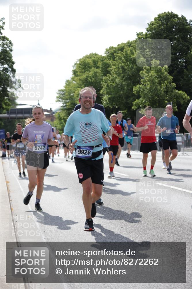 29.06.2025 - hella hamburg halbmarathon Jannik Wohlers http://msf.ph/oto/8272262 29.06.2025 10:01:42 Lombardsbrücke 1364, 1432, 1453, 2323, 3169, 4286, 4985, 5742, 6166, 6322, 6327, 6595, 7031, 7189, 7223, 7243, 9156, 9353, 9741, 9928, 10177, 11554, 11938, 12315, 12316, 12491, 12781, 12837, 14471, 14660, 14677, 15901, 16420, 16540, 16614, 16723, 16770, 17503, 17951, 17952, 18130, 19159, 19162, 19240 meine-sportfotos.de