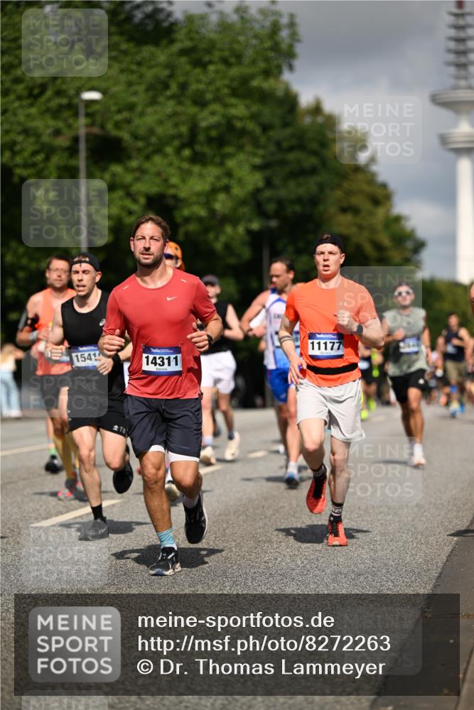 29.06.2025 - hella hamburg halbmarathon Dr. Thomas Lammeyer http://msf.ph/oto/8272263 29.06.2025 09:52:47 Kennedybrücke 1600, 1603, 2044, 2707, 2745, 2750, 2797, 2849, 2980, 3014, 3116, 4148, 4766, 5050, 5124, 5648, 6037, 6047, 6771, 7035, 7109, 7981, 8358, 9686, 10369, 11177 meine-sportfotos.de