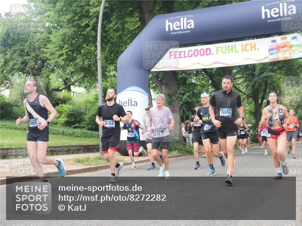29.06.2025 - hella hamburg halbmarathon KatJ http://msf.ph/oto/8272282 29.06.2025 10:39:55 Zwischen KM18-KM19 1257, 1657, 1706, 2111, 2540, 2595, 4837, 6164, 7130, 7475, 8447 meine-sportfotos.de