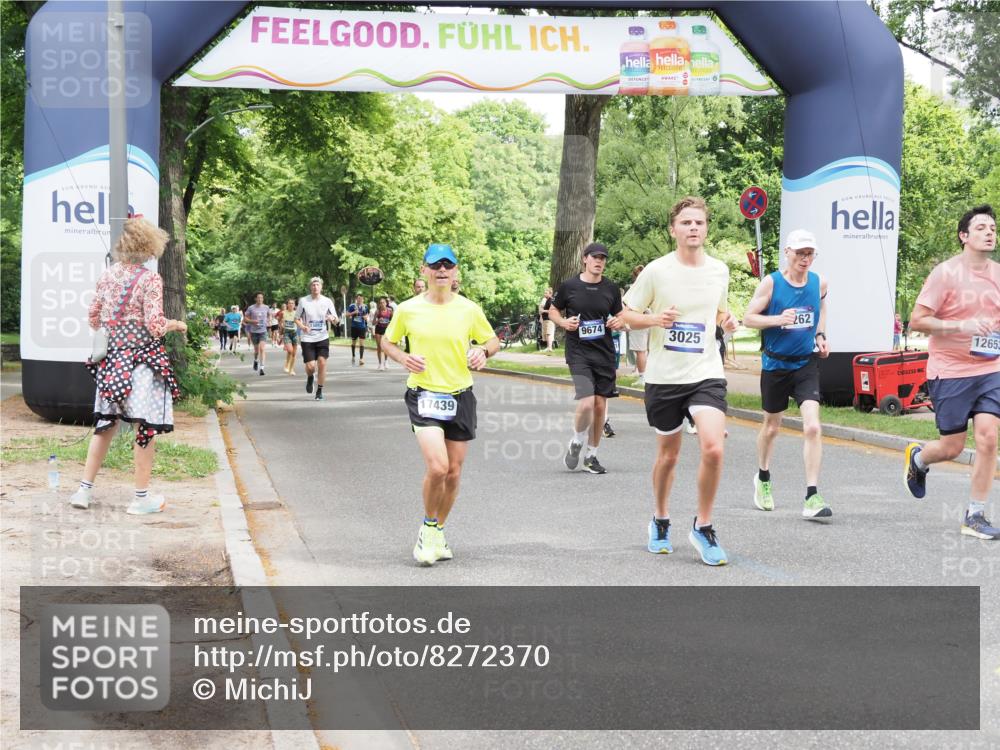 29.06.2025 - hella hamburg halbmarathon MichiJ http://msf.ph/oto/8272370 29.06.2025 10:56:00 Zwischen KM18-KM19 1406, 3025, 3262, 4663, 5176, 6028, 6083, 7802, 9674, 9845, 11611, 12653, 13285, 14270, 15858, 17439, 18617 meine-sportfotos.de