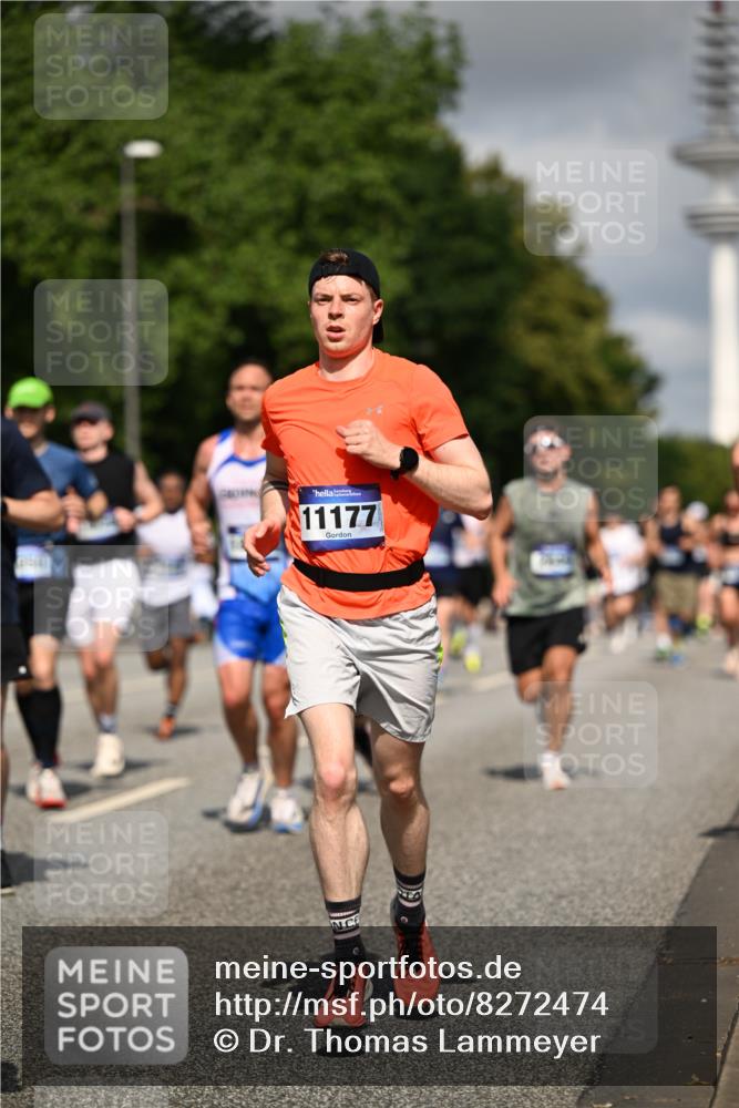 29.06.2025 - hella hamburg halbmarathon Dr. Thomas Lammeyer http://msf.ph/oto/8272474 29.06.2025 09:52:49 Kennedybrücke 1600, 1603, 2044, 2707, 2745, 2750, 2797, 2849, 2980, 3014, 3116, 4148, 4766, 5050, 5124, 5648, 6037, 6149, 6771, 7035, 7109, 7229, 7981, 8358, 9686, 10369, 11177 meine-sportfotos.de