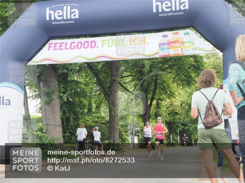 29.06.2025 - hella hamburg halbmarathon KatJ http://msf.ph/oto/8272533 29.06.2025 10:08:56 Zwischen KM18-KM19  meine-sportfotos.de