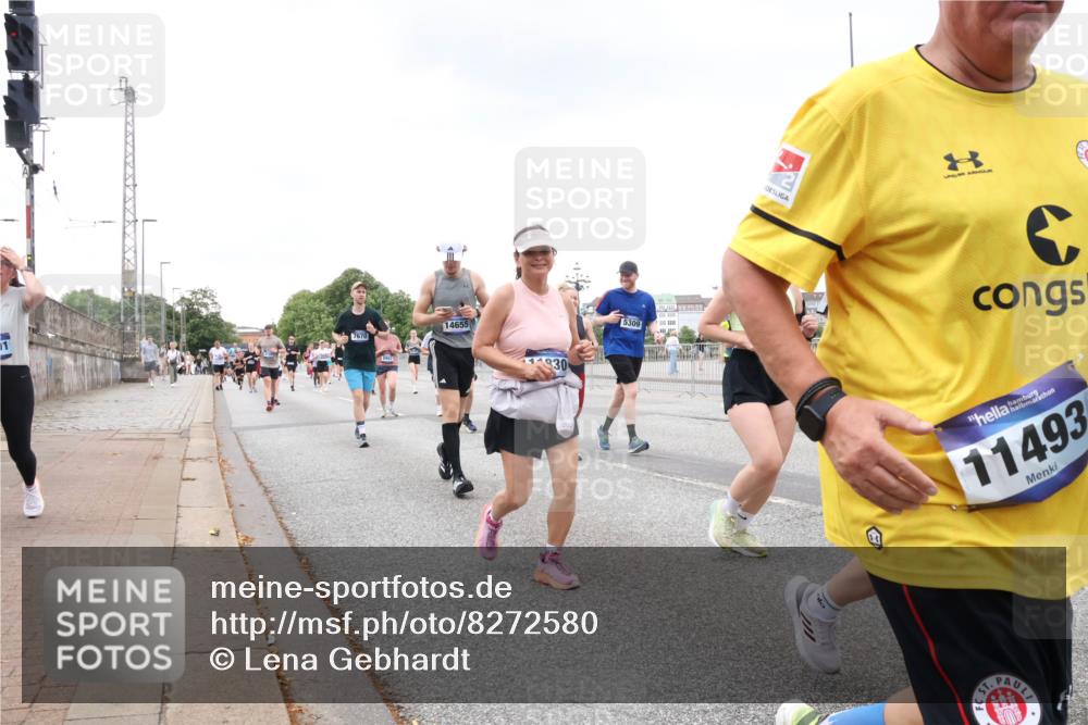29.06.2025 - hella hamburg halbmarathon Lena Gebhardt http://msf.ph/oto/8272580 29.06.2025 10:54:25 Lombardsbrücke 1, 7670, 167, 14655, 830, 5309, 11493, 1263, 1762, 1779, 1789, 1822, 1949, 2084, 2244, 2372, 2532, 2586, 2600, 2761, 2854, 3079, 3187, 3188, 3249, 3364, 3465, 3467, 3557, 3761, 3795, 3857, 4323, 4685, 4720, 4838, 4971, 5157, 5185, 5216, 5309, 5514, 5804, 5817, 5898, 5933, 5993, 6023, 6279, 6468, 6583, 6987, 6988, 7498, 7670, 7874, 7946, 7986, 8801, 8803, 8867, 9130, 9138, 9203, 10207, 10471, 11033, 11354, 11567, 11569, 11785, 12930, 13272 meine-sportfotos.de