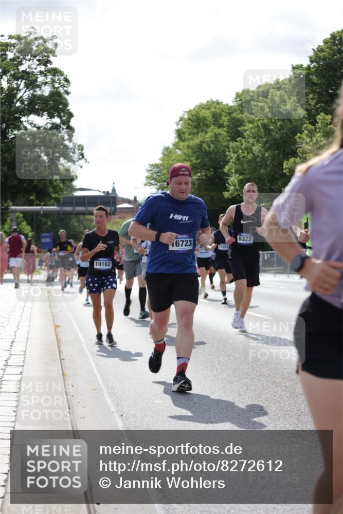 29.06.2025 - hella hamburg halbmarathon Jannik Wohlers http://msf.ph/oto/8272612 29.06.2025 10:01:44 Lombardsbrücke 1364, 1432, 1453, 2322, 2323, 3169, 4286, 4985, 5763, 6166, 6322, 6327, 7031, 7189, 7223, 7243, 9156, 9353, 9741, 9928, 10177, 11554, 11871, 11938, 12315, 12316, 12491, 12837, 14471, 14574, 14660, 14677, 15901, 16420, 16540, 16614, 16634, 16723, 16770, 17503, 17951, 17952, 18130, 19159, 19162, 19240 meine-sportfotos.de