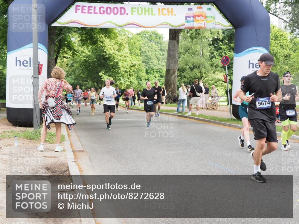 29.06.2025 - hella hamburg halbmarathon MichiJ http://msf.ph/oto/8272628 29.06.2025 10:56:02 Zwischen KM18-KM19 1406, 2942, 3025, 3262, 5176, 6028, 6083, 9674, 12653, 15012, 15858, 17439, 18616, 18617 meine-sportfotos.de