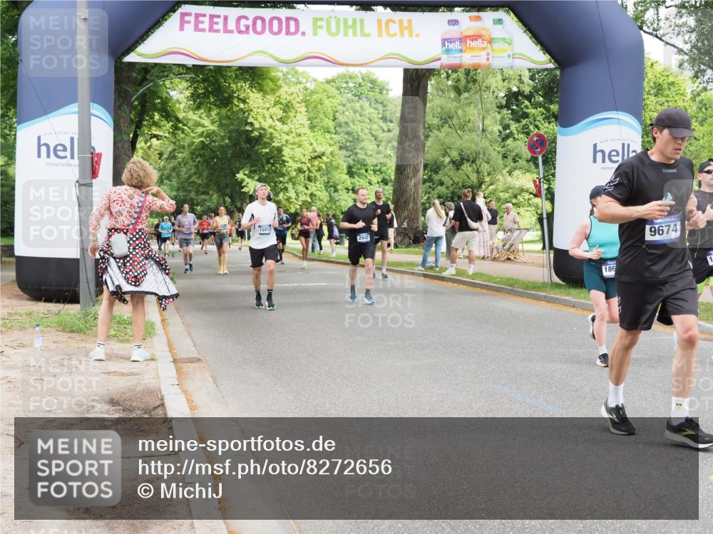 29.06.2025 - hella hamburg halbmarathon MichiJ http://msf.ph/oto/8272656 29.06.2025 10:56:02 Zwischen KM18-KM19 1406, 2942, 3025, 3262, 5176, 6028, 6083, 9674, 12653, 15012, 15858, 17439, 18616, 18617 meine-sportfotos.de