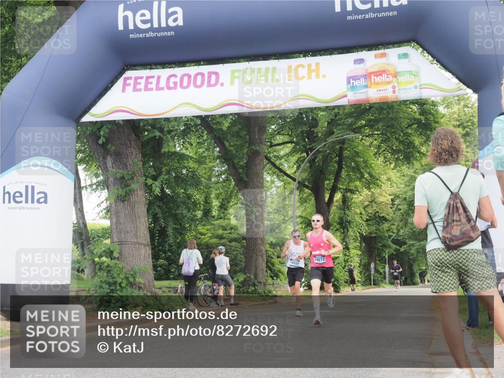 29.06.2025 - hella hamburg halbmarathon KatJ http://msf.ph/oto/8272692 29.06.2025 10:08:57 Zwischen KM18-KM19  meine-sportfotos.de