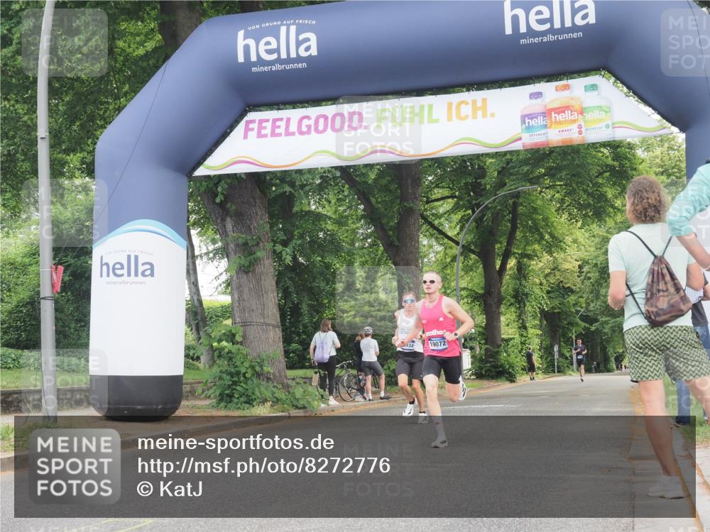 29.06.2025 - hella hamburg halbmarathon KatJ http://msf.ph/oto/8272776 29.06.2025 10:08:58 Zwischen KM18-KM19  meine-sportfotos.de