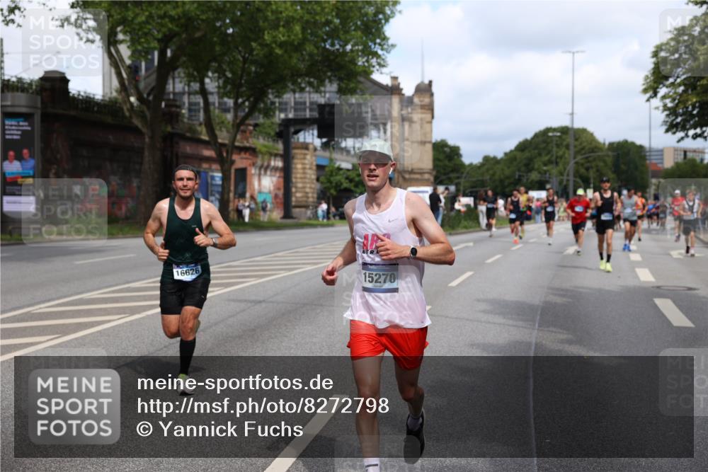 29.06.2025 - hella hamburg halbmarathon Yannick Fuchs http://msf.ph/oto/8272798 29.06.2025 10:37:04 20KM 1312, 1353, 1700, 2233, 4235, 4823, 5436, 6721, 6770, 7035, 7448, 7693, 7734, 7765, 7865, 9371, 9833, 10216, 10469, 11907, 12839, 13446, 14447, 14560, 14811, 14813, 15095, 15175, 15270, 15297, 15301, 15535, 16295, 16333, 16507, 16626, 16660, 16677, 17000, 17016, 17177, 17363, 17733, 17864, 17911, 18275, 18330, 18559, 18632, 18659, 18680, 18920 meine-sportfotos.de