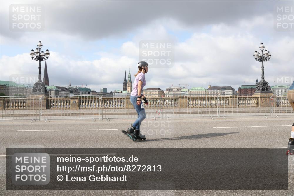 29.06.2025 - hella hamburg halbmarathon Lena Gebhardt http://msf.ph/oto/8272813 29.06.2025 09:04:53 Lombardsbrücke  meine-sportfotos.de