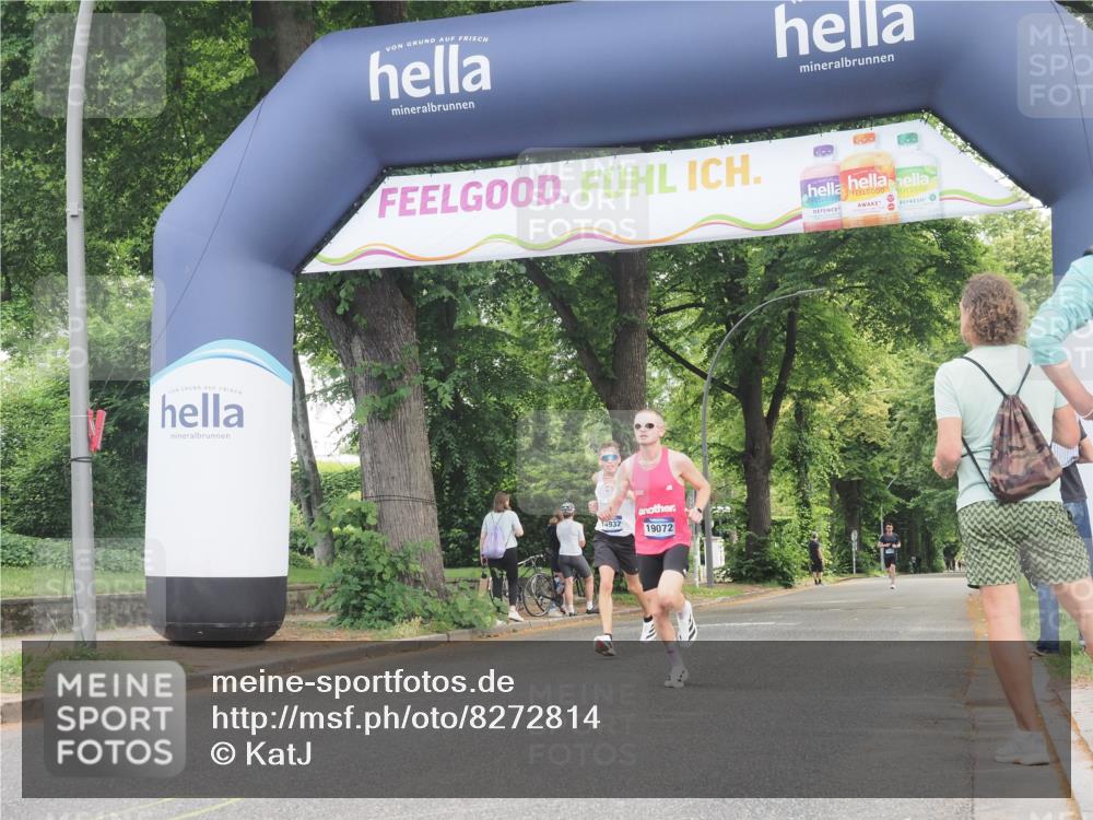 29.06.2025 - hella hamburg halbmarathon KatJ http://msf.ph/oto/8272814 29.06.2025 10:08:58 Zwischen KM18-KM19  meine-sportfotos.de