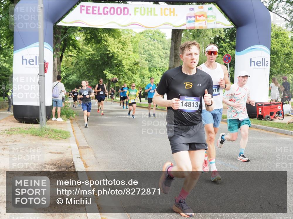 29.06.2025 - hella hamburg halbmarathon MichiJ http://msf.ph/oto/8272871 29.06.2025 10:31:25 Zwischen KM18-KM19 4080, 5011, 5506, 7026, 7865, 9534, 10251, 14813, 16224, 16333, 16648, 17403, 17516, 18680, 19009 meine-sportfotos.de