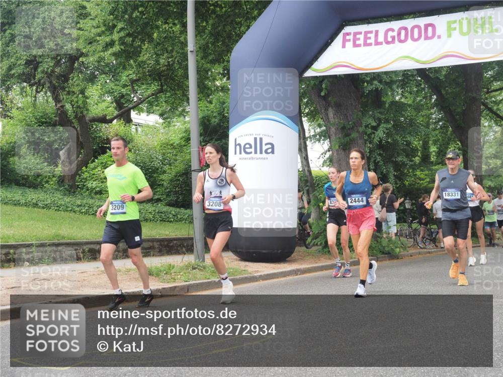 29.06.2025 - hella hamburg halbmarathon KatJ http://msf.ph/oto/8272934 29.06.2025 10:40:02 Zwischen KM18-KM19 1706, 2444, 3208, 3209, 5169, 5194, 6390, 7130, 7786, 8390, 8447 meine-sportfotos.de