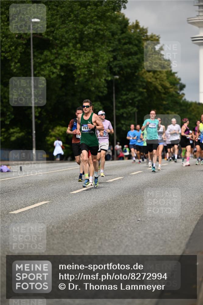29.06.2025 - hella hamburg halbmarathon Dr. Thomas Lammeyer http://msf.ph/oto/8272994 29.06.2025 10:15:16 Kennedybrücke 1166, 1531, 1866, 1992, 4227, 5379, 5440, 5990, 5991, 8807, 8810, 9169, 9191, 10372, 11321 meine-sportfotos.de