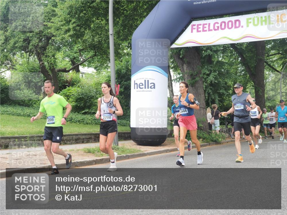 29.06.2025 - hella hamburg halbmarathon KatJ http://msf.ph/oto/8273001 29.06.2025 10:40:02 Zwischen KM18-KM19 1706, 2444, 3208, 3209, 5169, 5194, 6390, 7130, 7786, 8390, 8447 meine-sportfotos.de