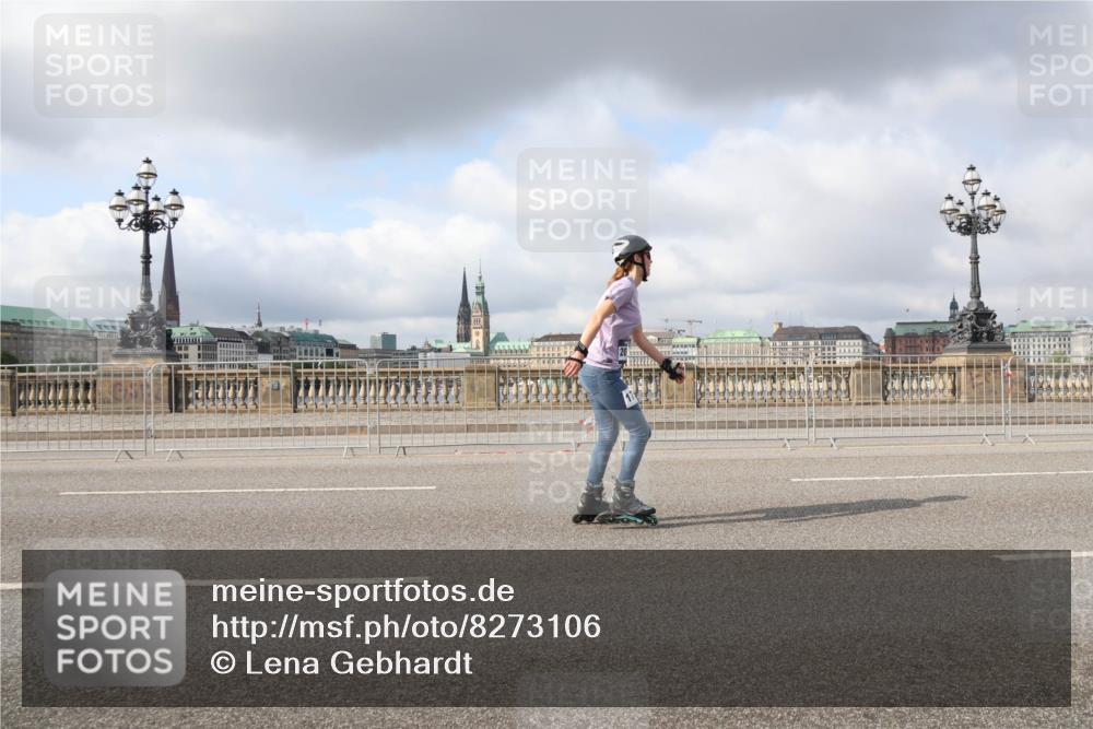 29.06.2025 - hella hamburg halbmarathon Lena Gebhardt http://msf.ph/oto/8273106 29.06.2025 09:04:53 Lombardsbrücke  meine-sportfotos.de
