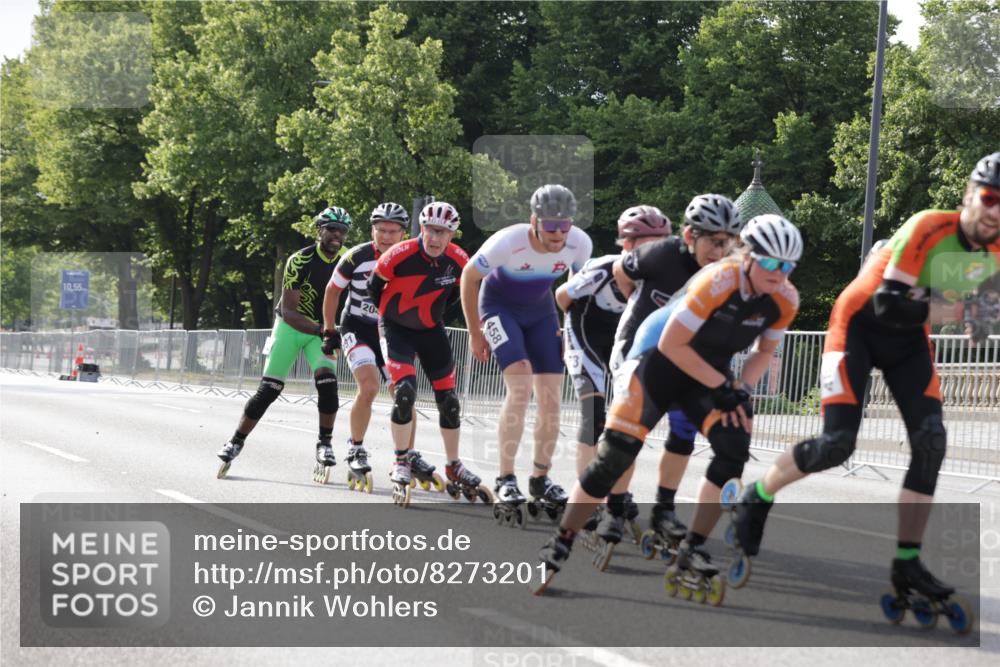 29.06.2025 - hella hamburg halbmarathon Jannik Wohlers http://msf.ph/oto/8273201 29.06.2025 08:51:54 Lombardsbrücke  meine-sportfotos.de