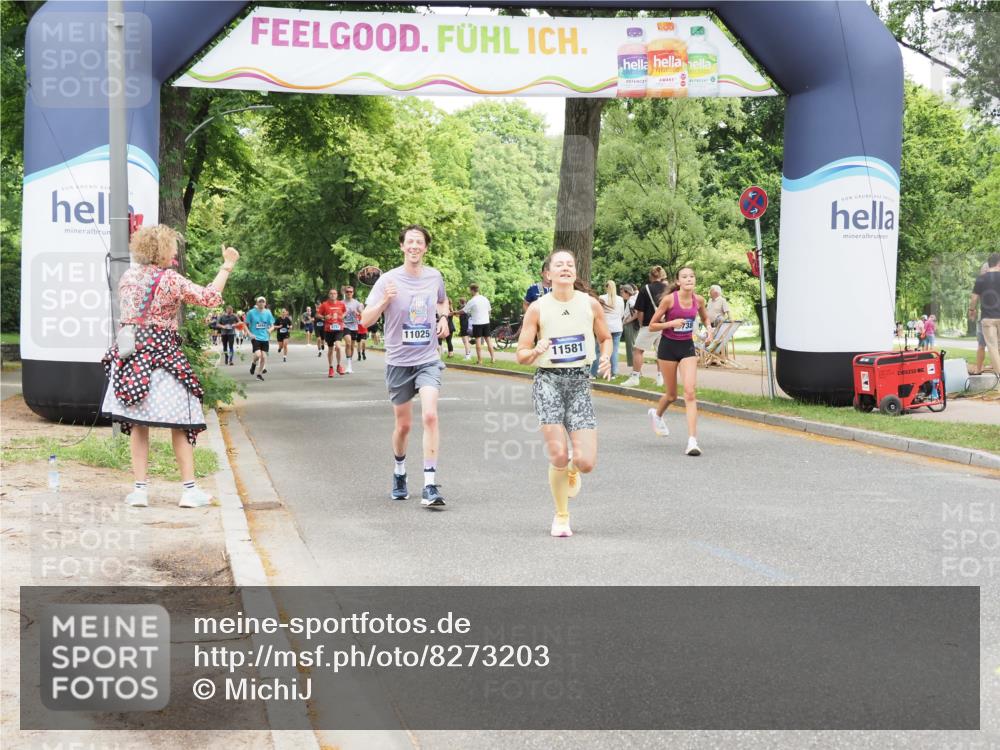 29.06.2025 - hella hamburg halbmarathon MichiJ http://msf.ph/oto/8273203 29.06.2025 10:56:08 Zwischen KM18-KM19 2942, 4649, 9738, 11581, 15012, 18616, 18617 meine-sportfotos.de