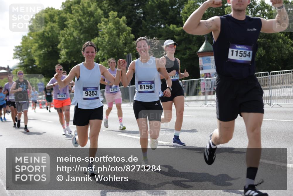29.06.2025 - hella hamburg halbmarathon Jannik Wohlers http://msf.ph/oto/8273284 29.06.2025 10:01:49 Lombardsbrücke 1432, 1453, 2142, 2322, 2323, 3169, 4985, 5763, 6166, 6295, 6322, 7031, 7223, 7243, 9020, 9021, 9156, 9353, 9741, 9928, 10866, 11554, 11871, 11938, 12315, 12316, 12491, 12837, 14574, 14660, 14677, 14838, 15008, 15901, 16420, 16614, 16634, 16723, 18130, 18240, 19162, 19240 meine-sportfotos.de