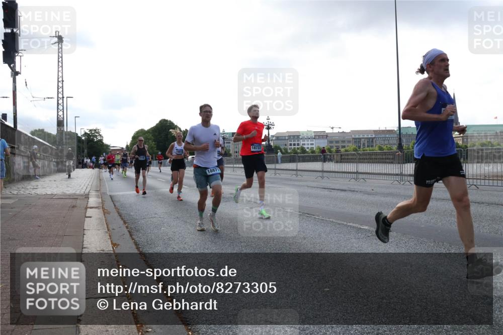 29.06.2025 - hella hamburg halbmarathon Lena Gebhardt http://msf.ph/oto/8273305 29.06.2025 09:45:04 Lombardsbrücke 16818, 18871, 18737, 1065, 1758, 1827, 2021, 2746, 3201, 3845, 4678, 5269, 5367, 6619, 6781, 7349, 8473, 8731, 9381, 10156, 10486, 10848, 11169, 12049, 12287, 12337, 12369, 12595, 12900, 13838, 13956, 14140, 14164, 14289, 15268, 15576, 15583, 15672, 15880, 15883, 16157, 16377, 16508, 16713, 16736, 16818, 17354, 17428, 18567 meine-sportfotos.de