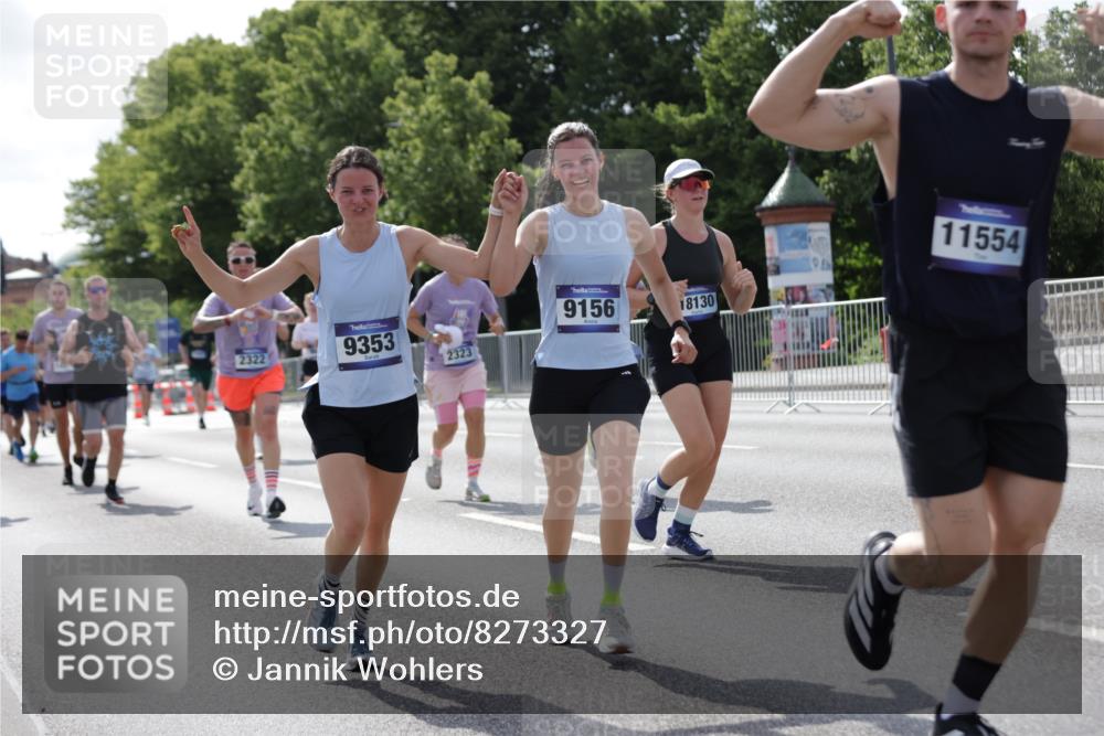 29.06.2025 - hella hamburg halbmarathon Jannik Wohlers http://msf.ph/oto/8273327 29.06.2025 10:01:49 Lombardsbrücke 1432, 1453, 2142, 2322, 2323, 3169, 4985, 5763, 6166, 6295, 6322, 7031, 7223, 7243, 9020, 9021, 9156, 9353, 9741, 9928, 10866, 11554, 11871, 11938, 12315, 12316, 12491, 12837, 14574, 14660, 14677, 14838, 15008, 15901, 16420, 16614, 16634, 16723, 18130, 18240, 19162, 19240 meine-sportfotos.de