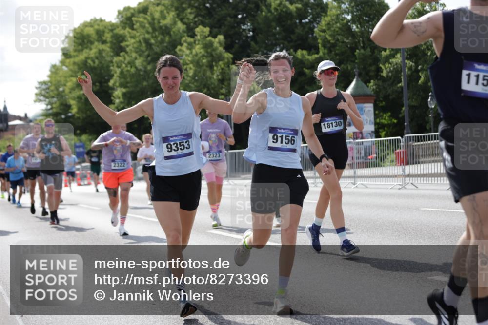 29.06.2025 - hella hamburg halbmarathon Jannik Wohlers http://msf.ph/oto/8273396 29.06.2025 10:01:50 Lombardsbrücke 1254, 1432, 1453, 2142, 2322, 2323, 3169, 4985, 5763, 6166, 6295, 6322, 7031, 7223, 7243, 9020, 9021, 9156, 9353, 9741, 9928, 10866, 11554, 11871, 11938, 12315, 12316, 12491, 12837, 14574, 14838, 15008, 15901, 16614, 16634, 16723, 18128, 18130, 18240, 19162, 19240 meine-sportfotos.de
